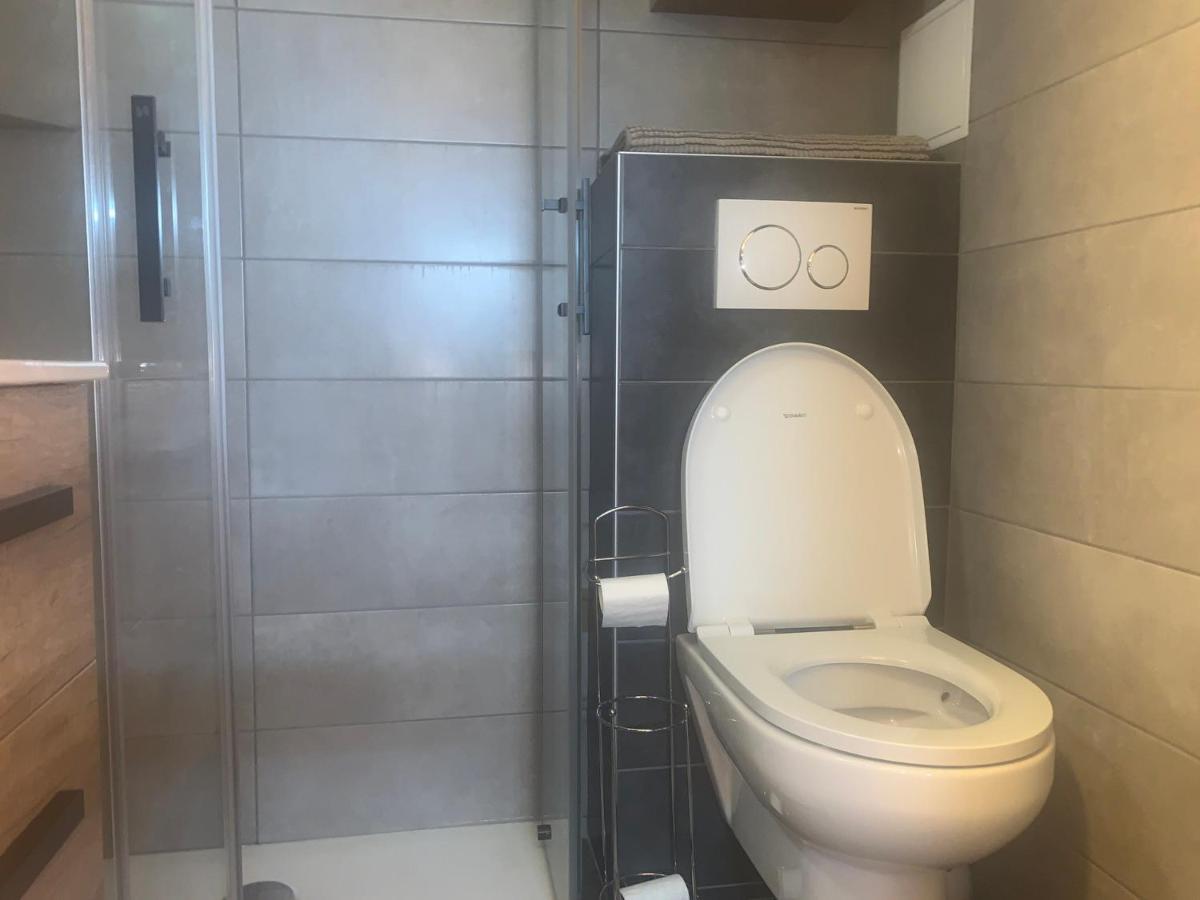 Studio 27M² Avec Balcon, Piscine, Au Pied Des Pistes A Chamrousse - Fr-1-549-66 Leilighet Eksteriør bilde